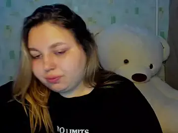 LillyHaigh  live sex cam