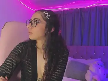 Sweet-Sadie  live sex cam