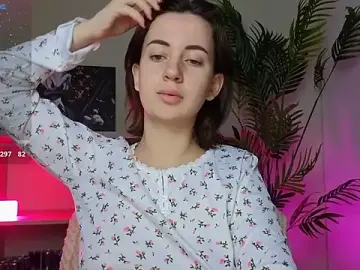 SweetieKendl  live sex cam