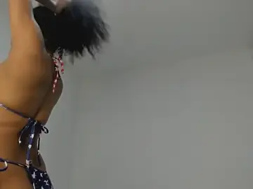 Ashley_lemus  live sex cam