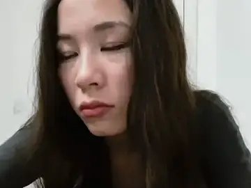 Fengxicolombia  live sex cam