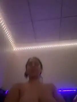 Noeee555  live sex cam