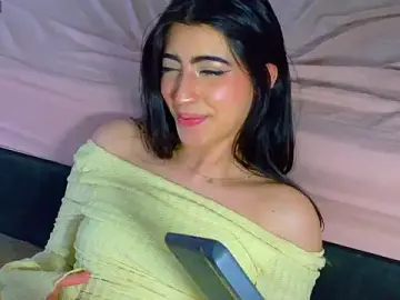 Ambar_Bull  live sex cam