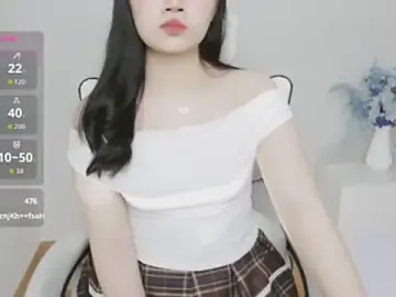 Crystal_Lea  live sex cam