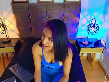 Dulce_Bella_  live sex cam
