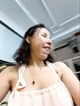 Famrita  live sex cam