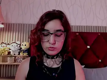 Kiri_Velvet  live sex cam