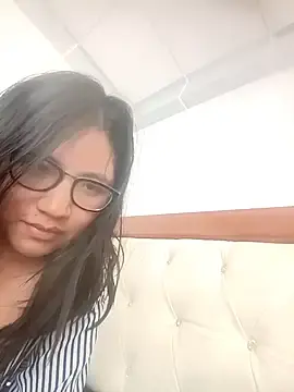 Luciaangeline  live sex cam
