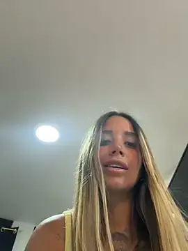 SabrinaCris  live sex cam