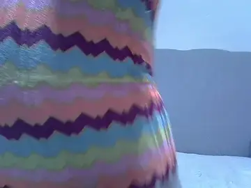 Browndolly12  live sex cam