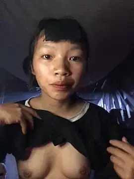 Nanaa71  live sex cam