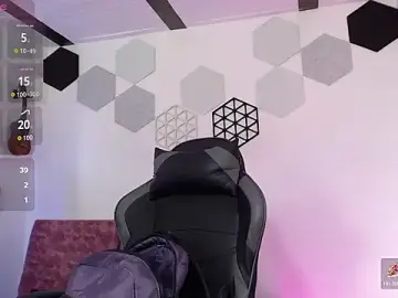 Tessafoxie  live sex cam