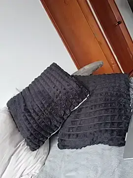 Anaise_latif  live sex cam