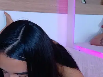AniKriis  live sex cam