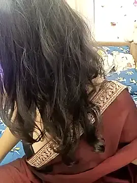 Divya_girl  live sex cam