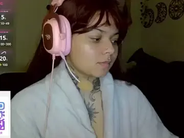 Nah_Lua  live sex cam