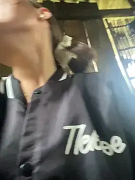 Sophia-123  live sex cam