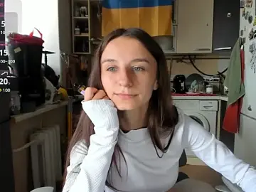 _Nika_Kik  live sex cam