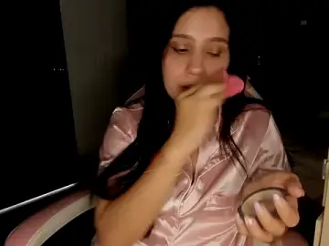 Littlelight1  live sex cam