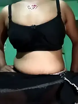 Niyashree100  live sex cam