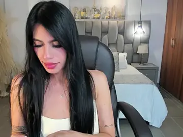 Sarita_evanss  live sex cam