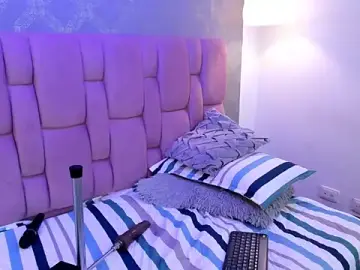 Abbyadams  live sex cam