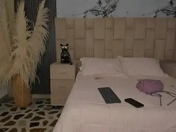 CamilaOrtiz_  live sex cam