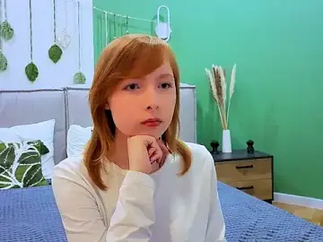 CherryCrushLove  live sex cam