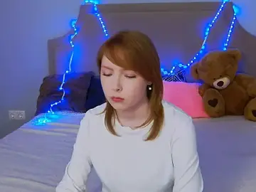 CherryCrushLove  live sex cam