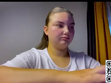 Dreamyblushfairy  live sex cam