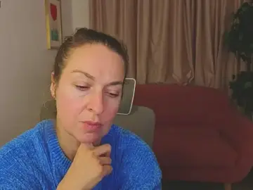 GwenCarter  live sex cam