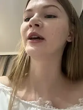Jenny_Skinner20  live sex cam