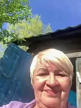 Laura_Miillf  live sex cam