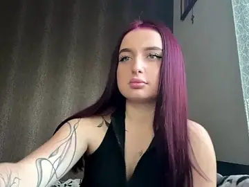 LyndsayTetlow  live sex cam