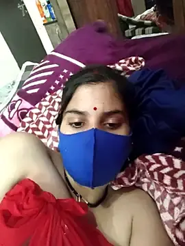 Maahi-Queen  live sex cam