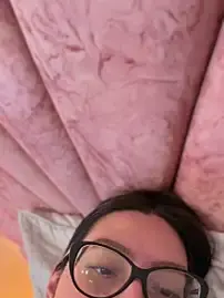 NiickyJones  live sex cam