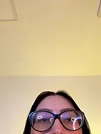NiickyJones  live sex cam