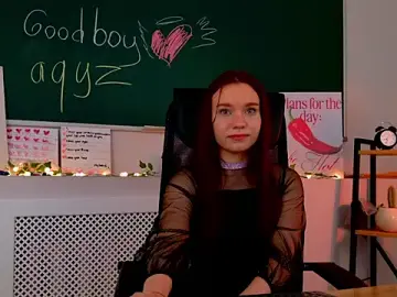 NoraHaynes  live sex cam