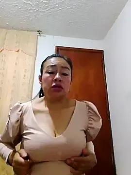 Samanta_gonzales  live sex cam