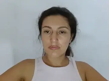 SarahFriendly  live sex cam