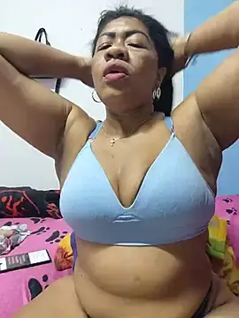 Tocameamor  live sex cam