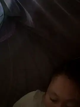 Plump-bums  live sex cam