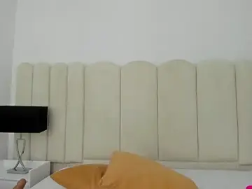 Antonella_Smiith_  live sex cam