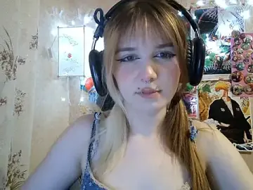 MilaTyan  live sex cam