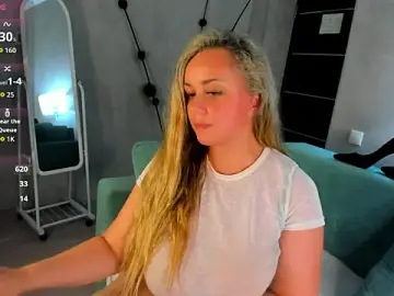 Sky_Kuper  live sex cam