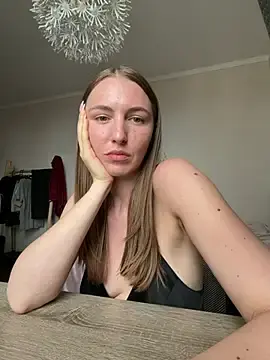YourMay69  live sex cam