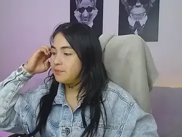 Sarayjones  live sex cam