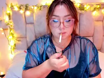 Valyi_  live sex cam