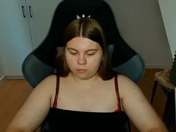 AbbyLuxee  live sex cam