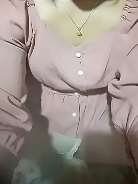 Bee_babie  live sex cam